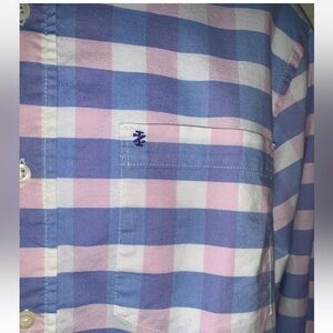 IZOD Saltwater Plaid Button Down Shirt, EUC!